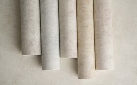 Som Linas 44521-1 Duvar Kağıdı Açık Krem Kendinden Desenli