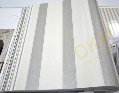 Tradizione Italiana T10-1 Z21740 İnce şerit çizgili Duvar Kağıdı 5m²