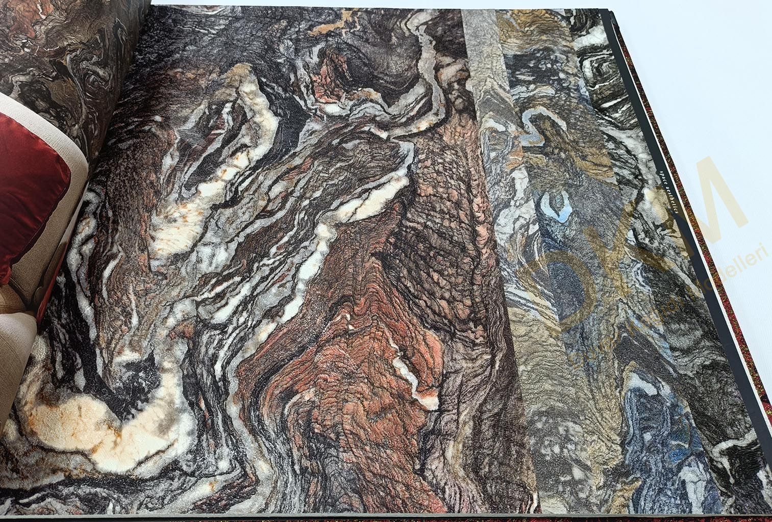 İthal Rim 5401-01 540101 Damarlı maden Duvar Kağıdı 16m²